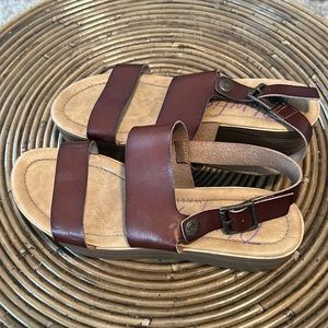 BLOWFISH / Platform Block Strap Sandal